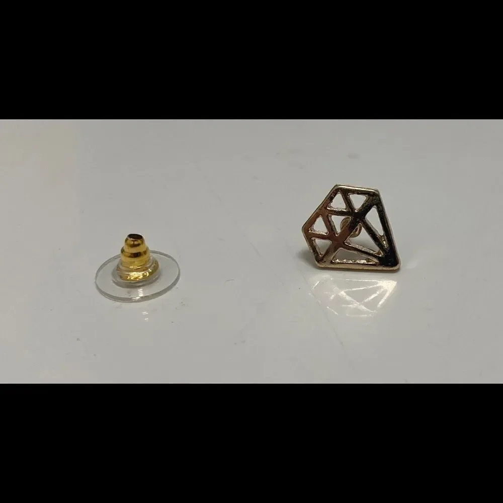 Kate Spade Kiss A Prince Diamond Shapes Studs